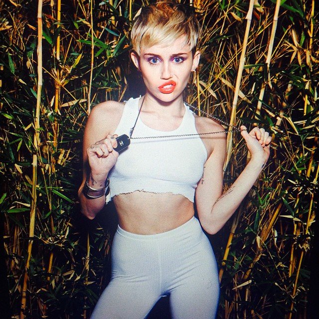 Miley2