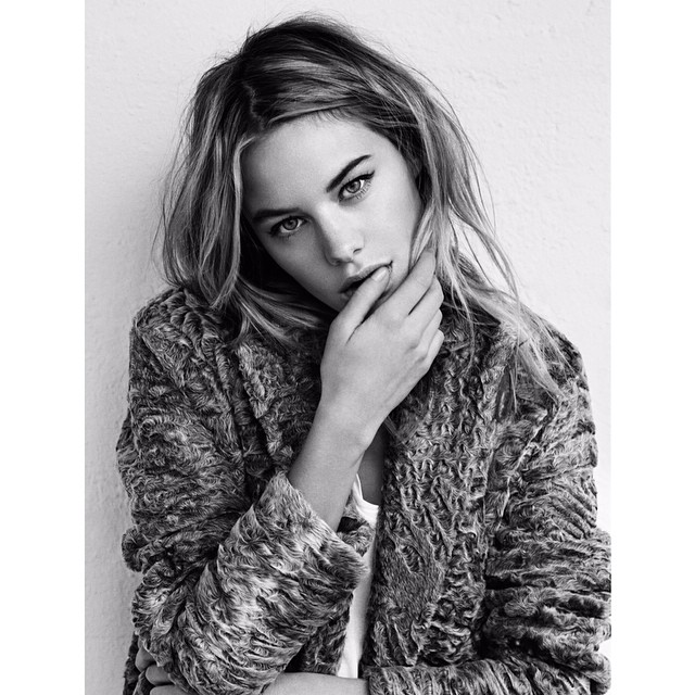 Camille Rowe 02